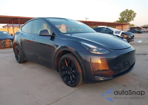2024 Tesla Model Y Long Range Dual Motor All-Wheel Drive from USA, damaged, VIN 7SAYGDEEXRA274184